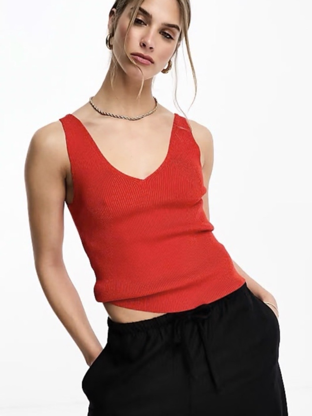 Bright Red Sleeveless V-Neck ribbed women’s top size XS